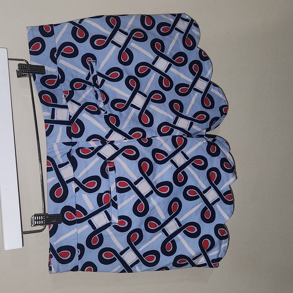 Crown & ivy womens size 12 shorts - Picture 2 of 4